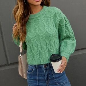 Siarah Cable Knit Sweater